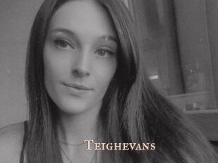 teighevans Pink Center Fold