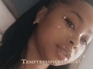 Temptresspickysnacks