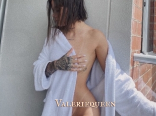 valeriequeen Pink Center Fold