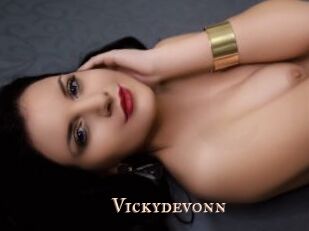 vickydevonn Pink Center Fold