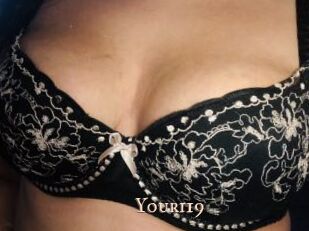 youri19 Pink Center Fold