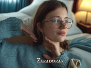 zaradoras Pink Center Fold